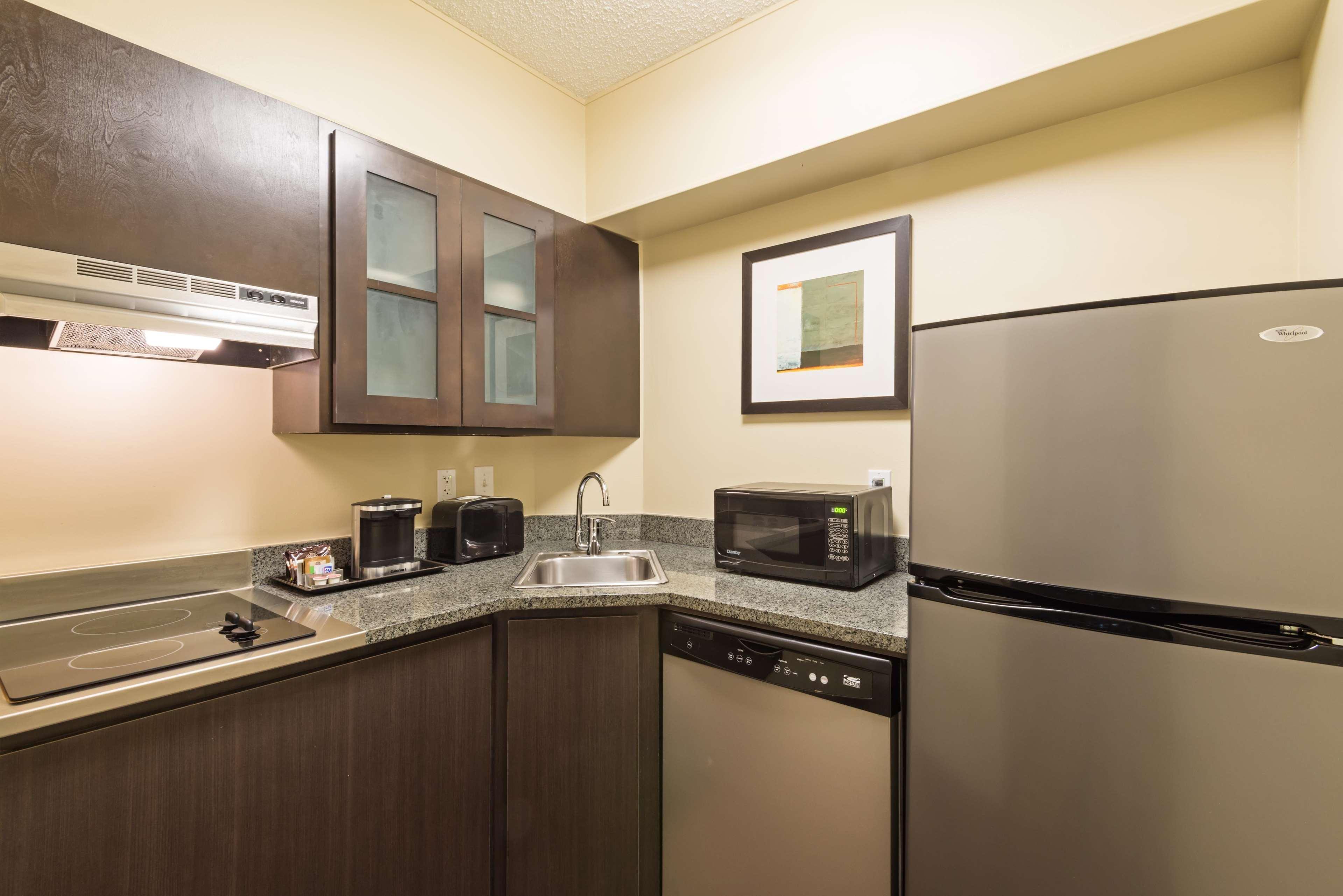 Doubletree Suites By Hilton Austin Downtown Capitol Zewnętrze zdjęcie