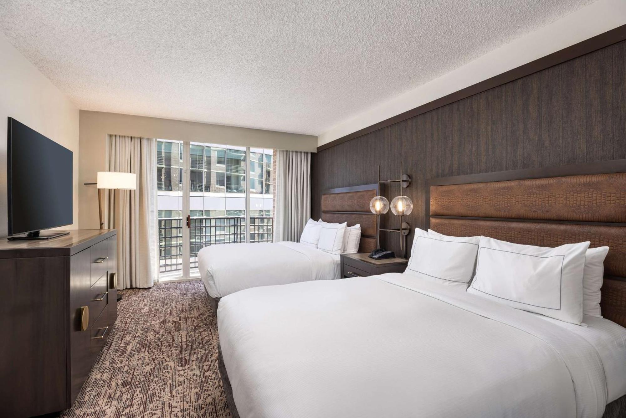 Doubletree Suites By Hilton Austin Downtown Capitol Zewnętrze zdjęcie