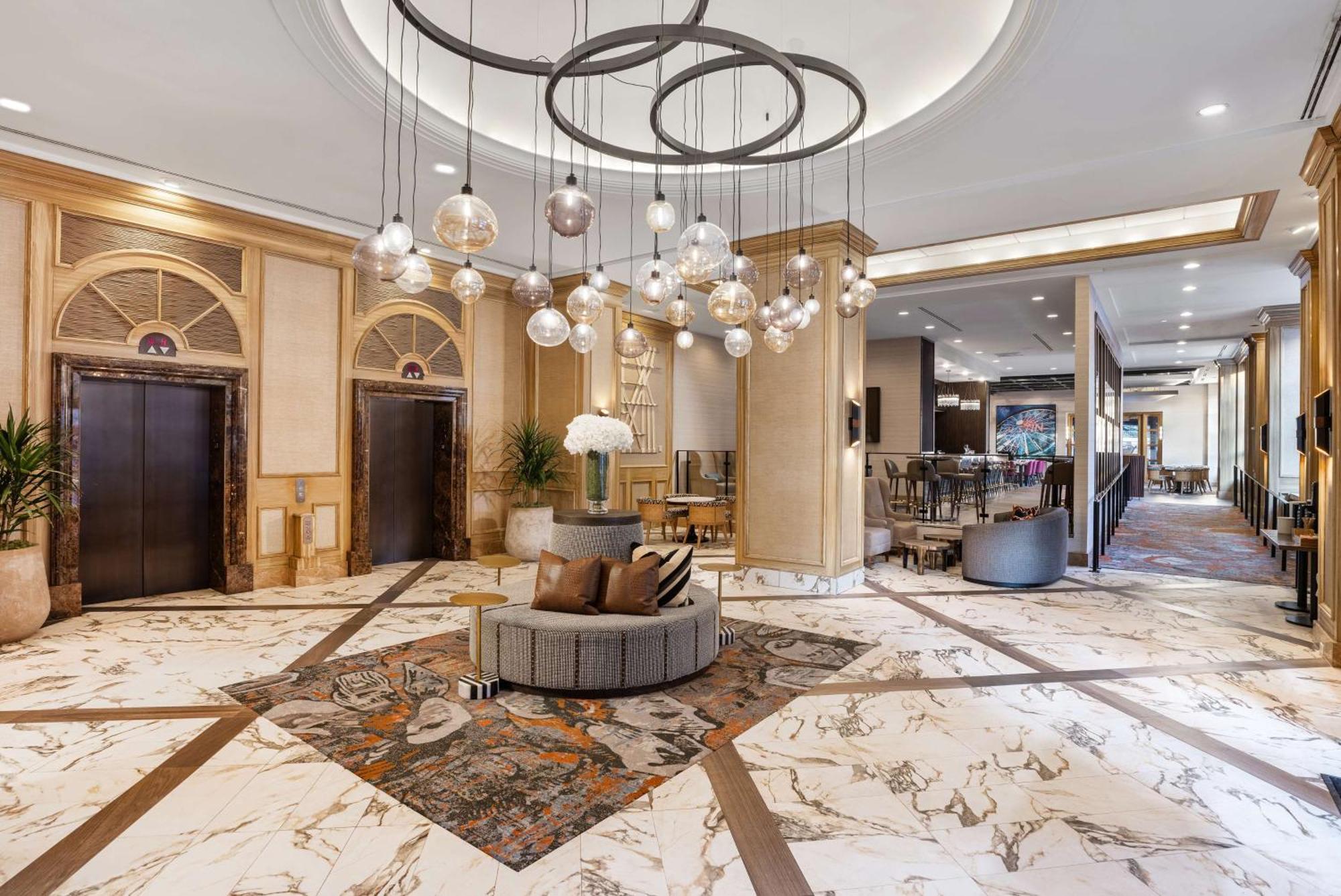 Doubletree Suites By Hilton Austin Downtown Capitol Zewnętrze zdjęcie