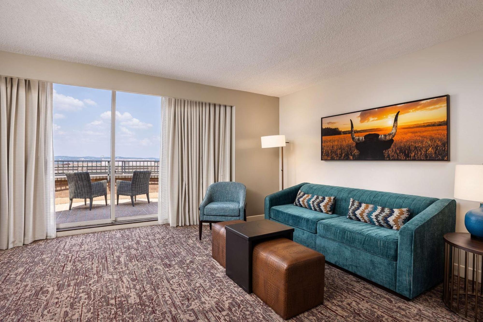 Doubletree Suites By Hilton Austin Downtown Capitol Zewnętrze zdjęcie