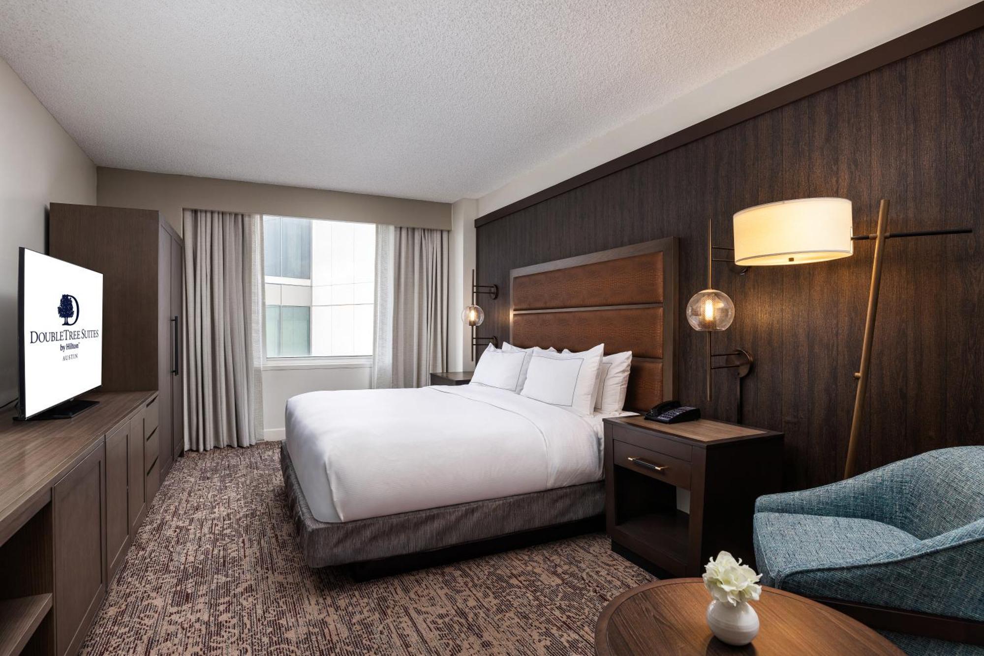 Doubletree Suites By Hilton Austin Downtown Capitol Zewnętrze zdjęcie