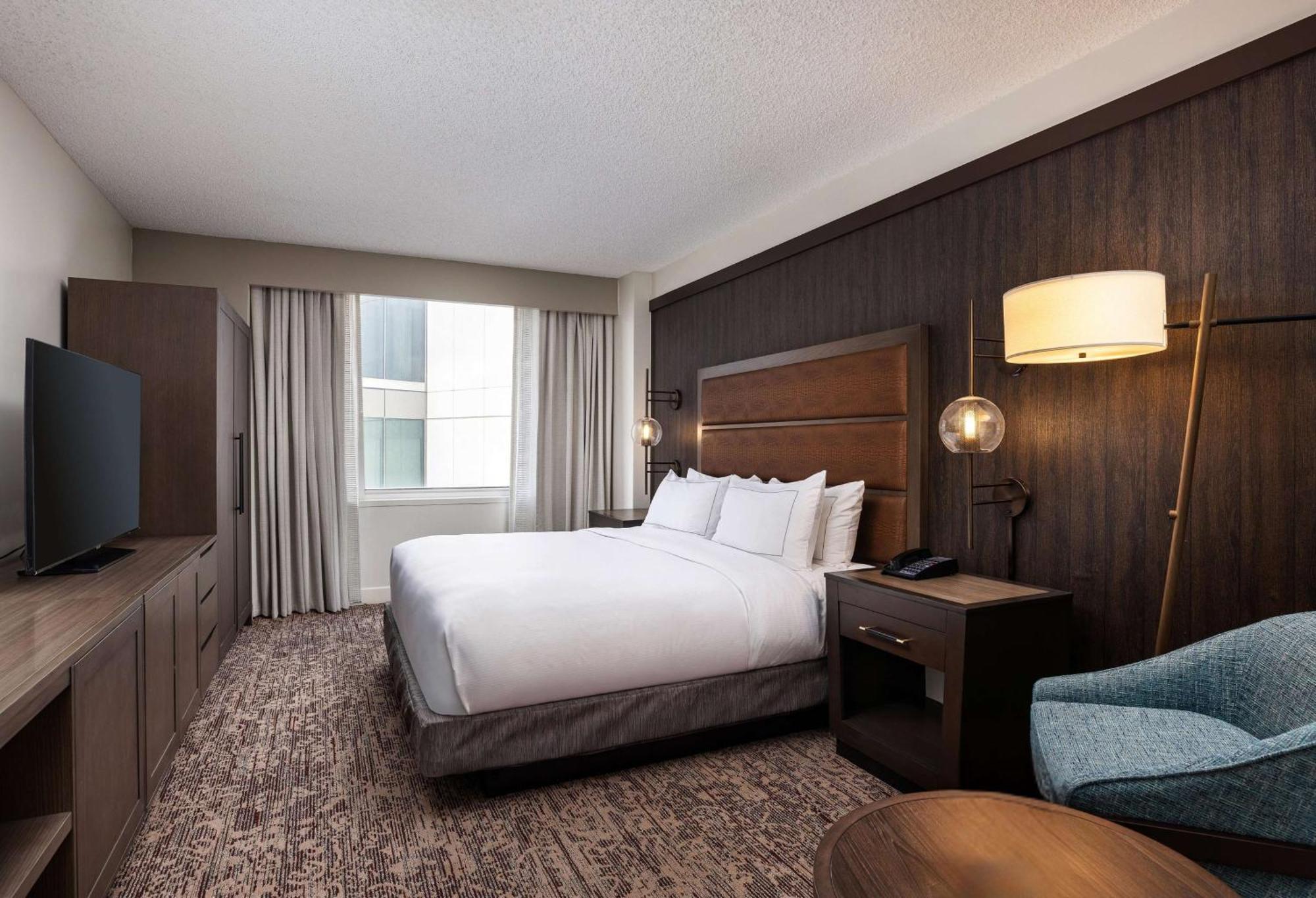 Doubletree Suites By Hilton Austin Downtown Capitol Zewnętrze zdjęcie